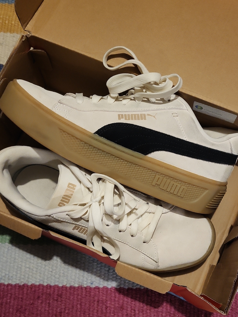 Puma Sneakers